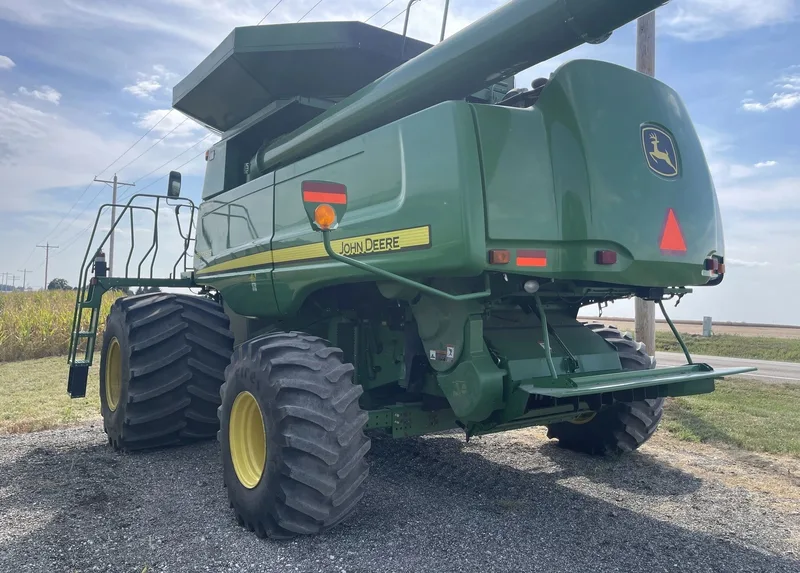 2011 John Deere 9870 STS (3) — listing photo 5