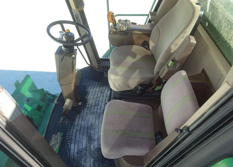 2006 John Deere 9560 STS — photo de l’annonce 9