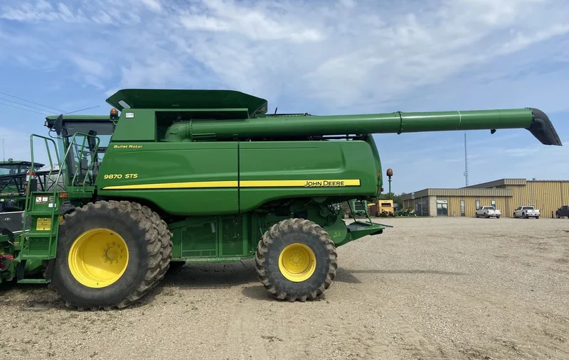 2011 John Deere 9870 STS (7) — listing photo 4