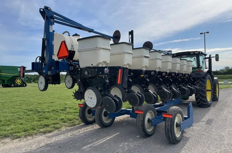 2013 Kinze 3500 — photo de l’annonce 1