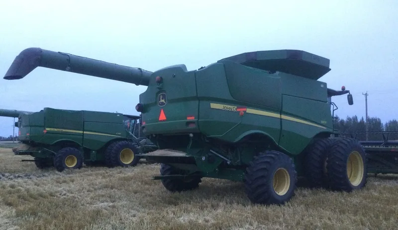 2012 John Deere S670 (2) — photo de l’annonce 2