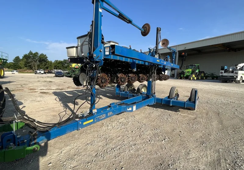 2010 Kinze 3500 — photo de l’annonce 1