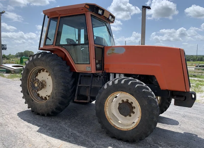 1985 Allis-Chalmers 8070 — listing photo 3