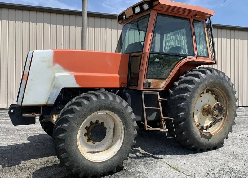 1985 Allis-Chalmers 8070 — photo de l’annonce 1