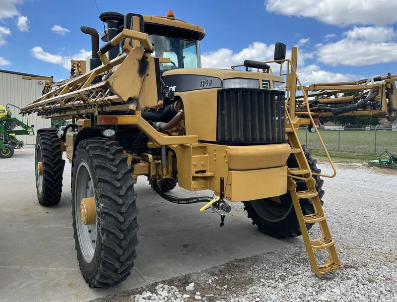 2011 RoGator 1194 — photo de l’annonce 4