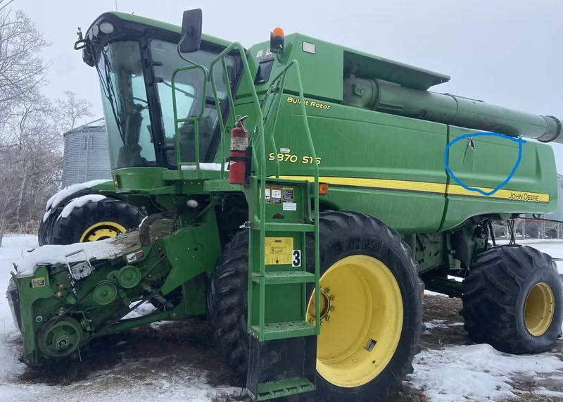 2011 John Deere 9870 STS (8) — listing photo 4