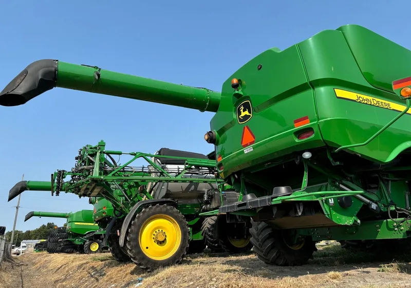 2013 John Deere S680 (2) — listing photo 6